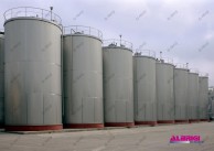 Gigatank didelės AISI plieno talpos ant betonio pagrindo 2