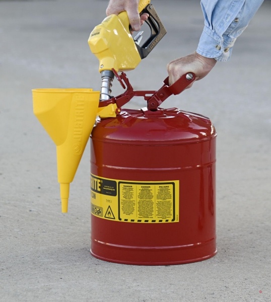 7.5 L Flammable Liquid Container with Funnel, Type 1, Red: Elega