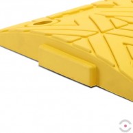 Geltonas, vidurinis, tiesus greičio kalnelio elementas 400x500 mm, su montavimo įiškilimu-7